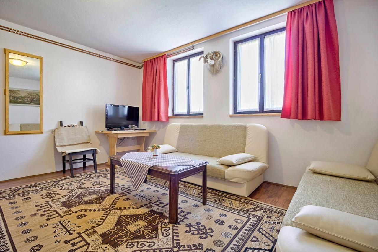 Milan In Rastovaca Villa Exteriör bild